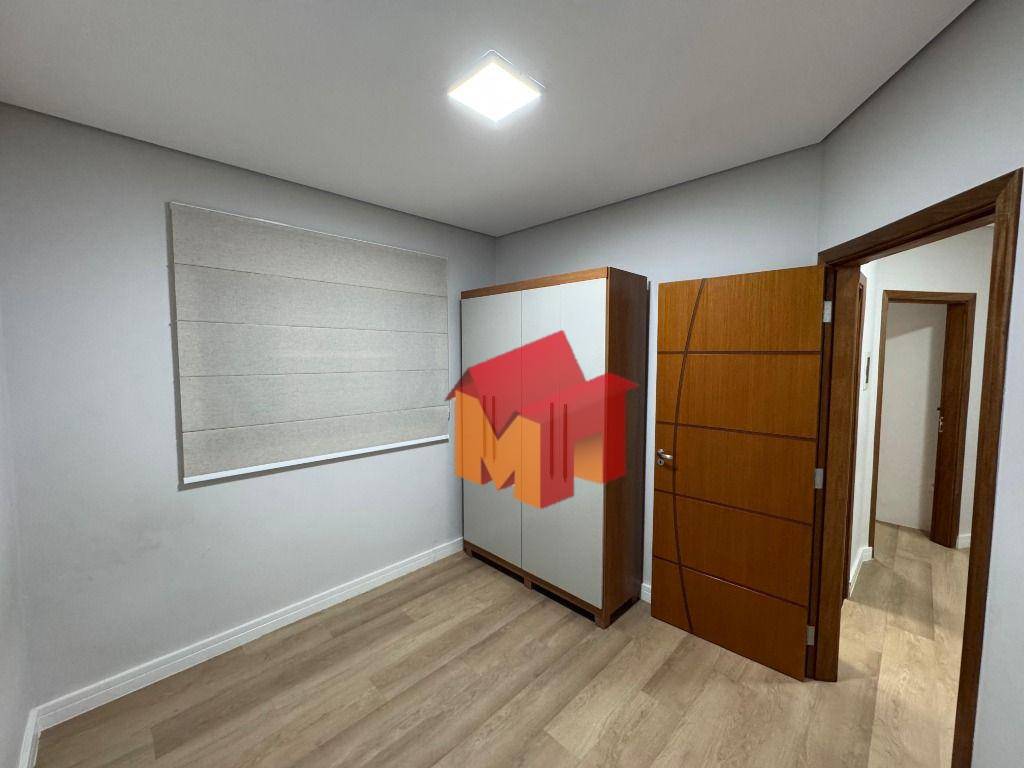 Casa à venda e aluguel com 3 quartos, 170m² - Foto 12