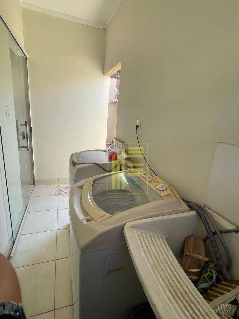 Casa, 3 quartos, 208 m² - Foto 16