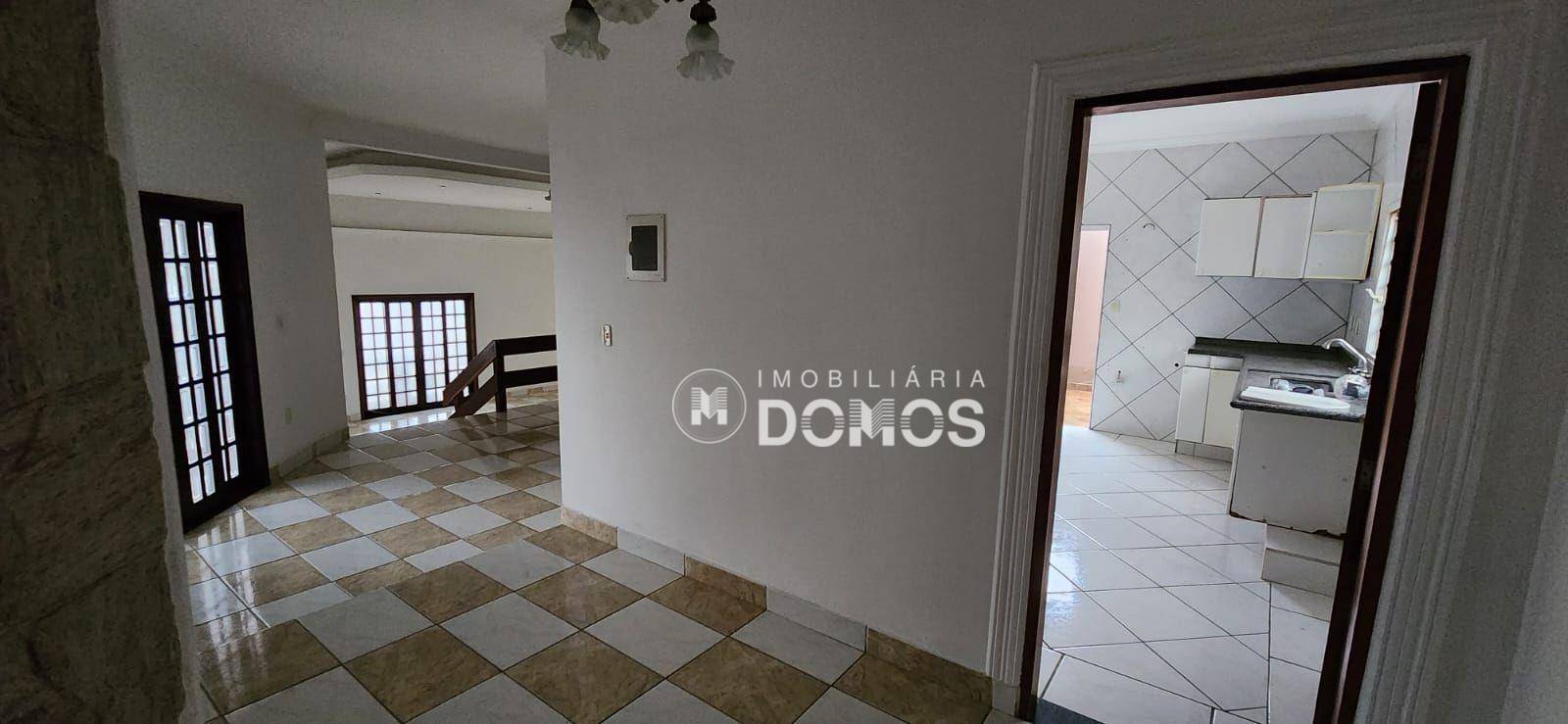 Casa à venda com 3 quartos, 280m² - Foto 9