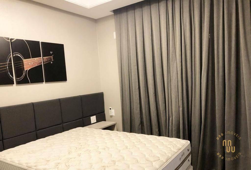 Apartamento à venda com 3 quartos, 156m² - Foto 25