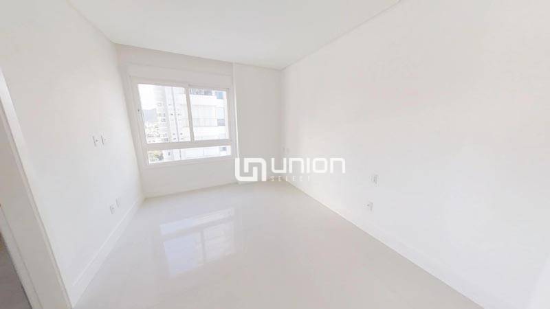 Apartamento à venda com 3 quartos, 160m² - Foto 12