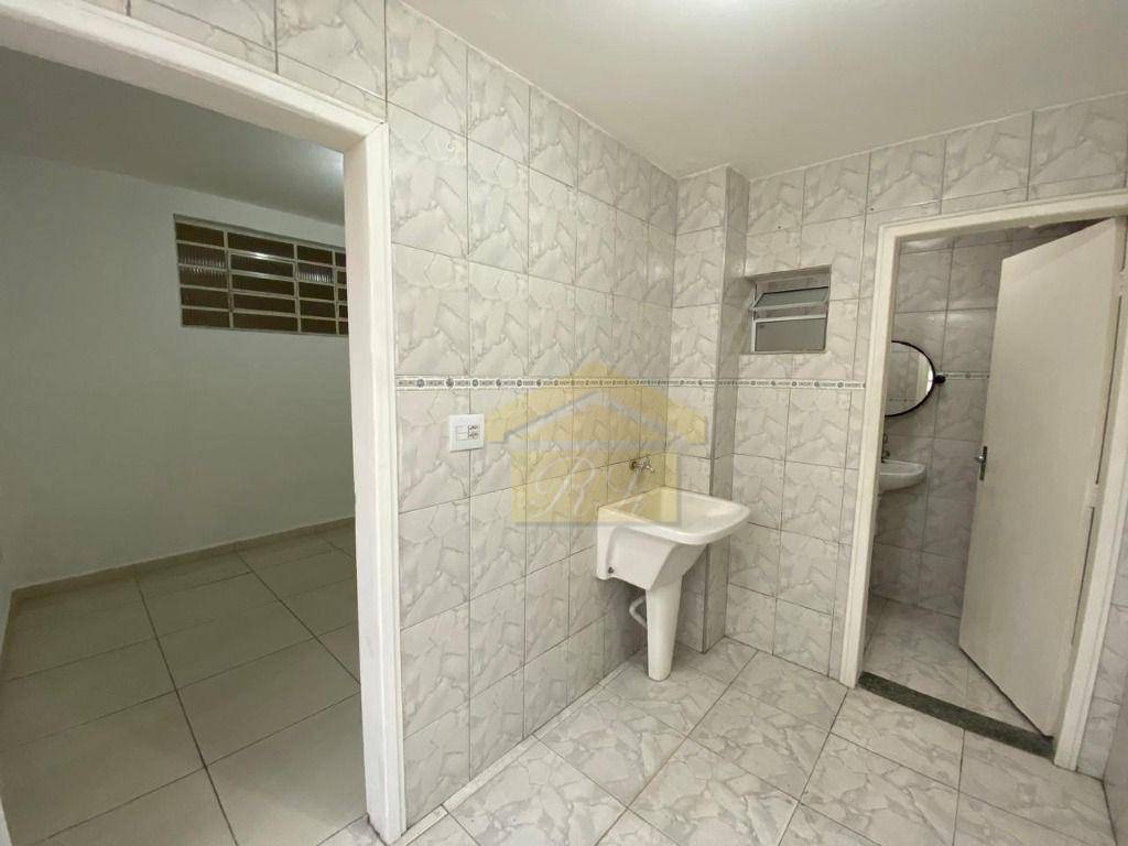 Sobrado à venda com 3 quartos, 150m² - Foto 13