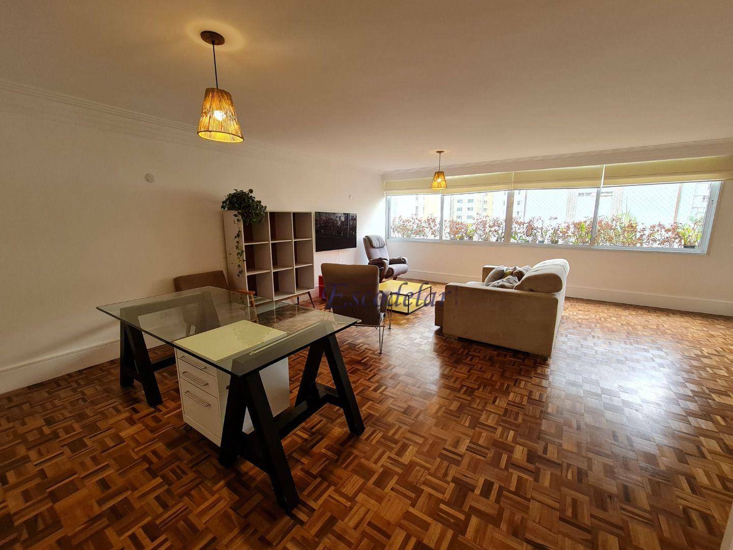 Apartamento para alugar com 3 quartos, 210m² - Foto 30