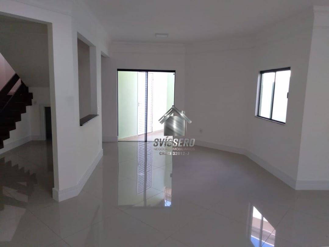 Sobrado, 4 quartos, 360 m² - Foto 2