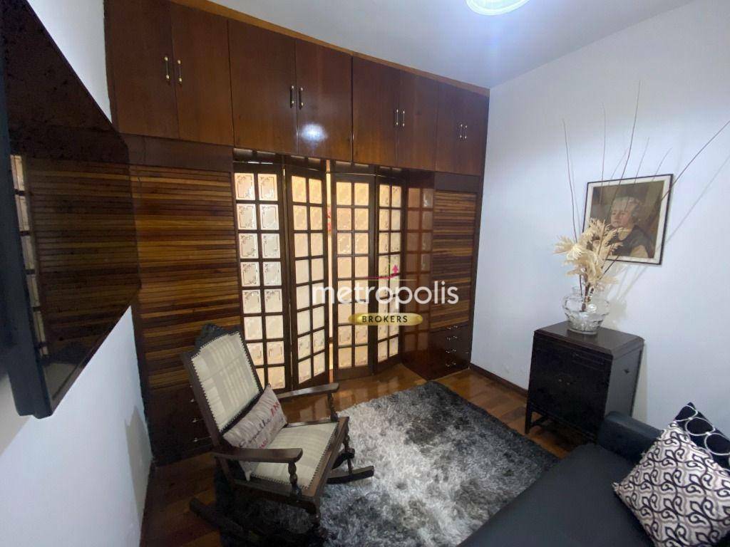 Casa à venda com 3 quartos, 200m² - Foto 10