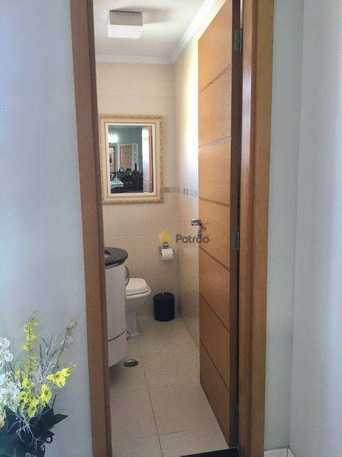 Apartamento à venda com 3 quartos, 138m² - Foto 22