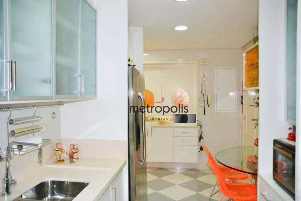 Apartamento à venda com 3 quartos, 150m² - Foto 17