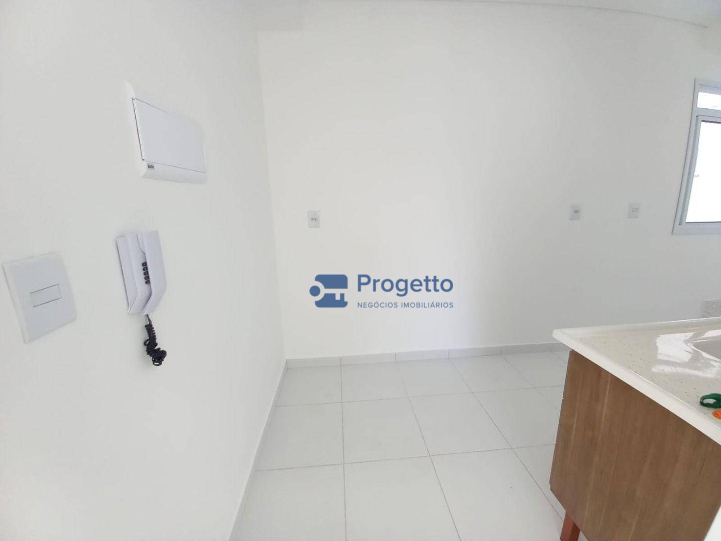 Apartamento para alugar com 2 quartos, 50m² - Foto 14