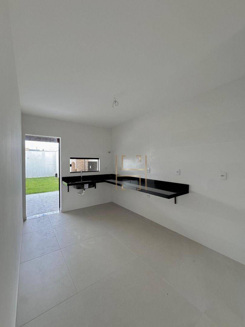 Casa, 3 quartos, 169 m² - Foto 2