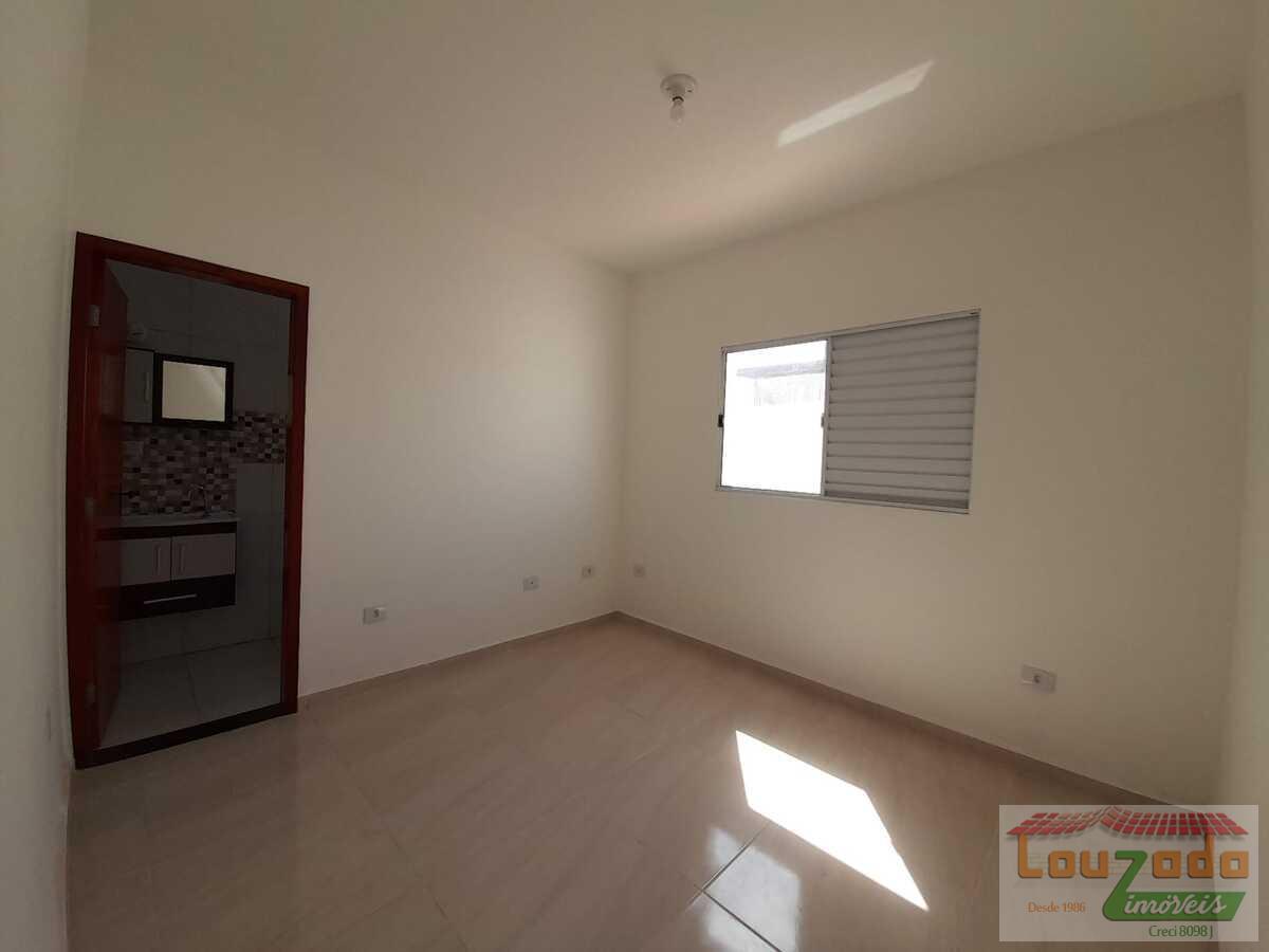 Casa à venda com 2 quartos, 150m² - Foto 8