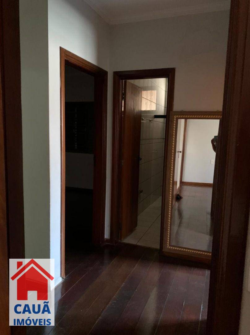 Casa à venda e aluguel com 3 quartos, 240m² - Foto 24