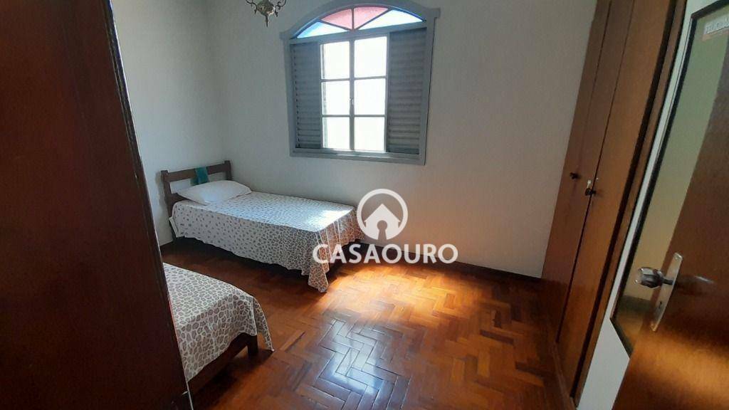 Apartamento à venda com 3 quartos, 118m² - Foto 7