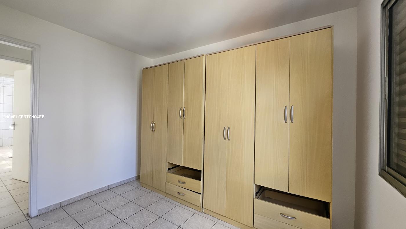 Apartamento à venda com 3 quartos, 74m² - Foto 20