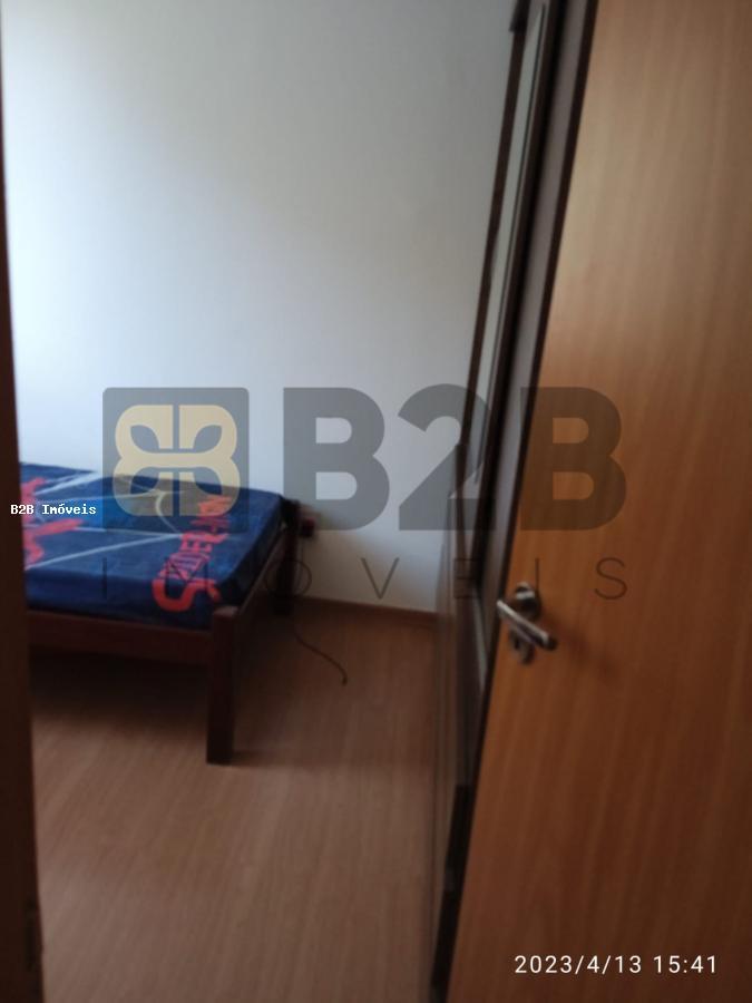 Apartamento à venda com 2 quartos, 41m² - Foto 12