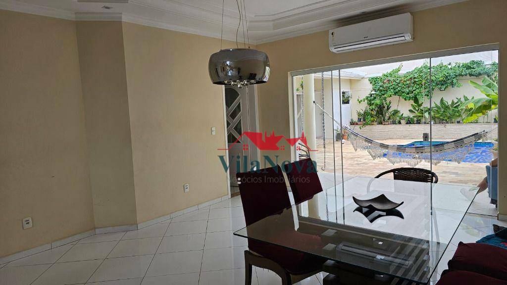 Casa de Condomínio à venda com 3 quartos, 320m² - Foto 3