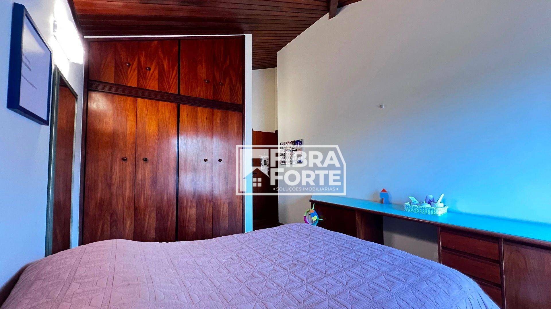 Casa de Condomínio à venda com 4 quartos, 363m² - Foto 34