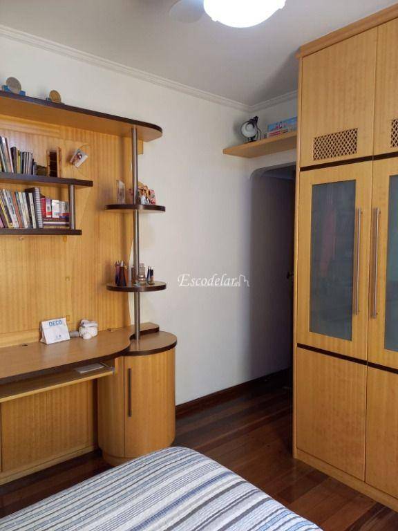 Casa à venda com 4 quartos, 200m² - Foto 40