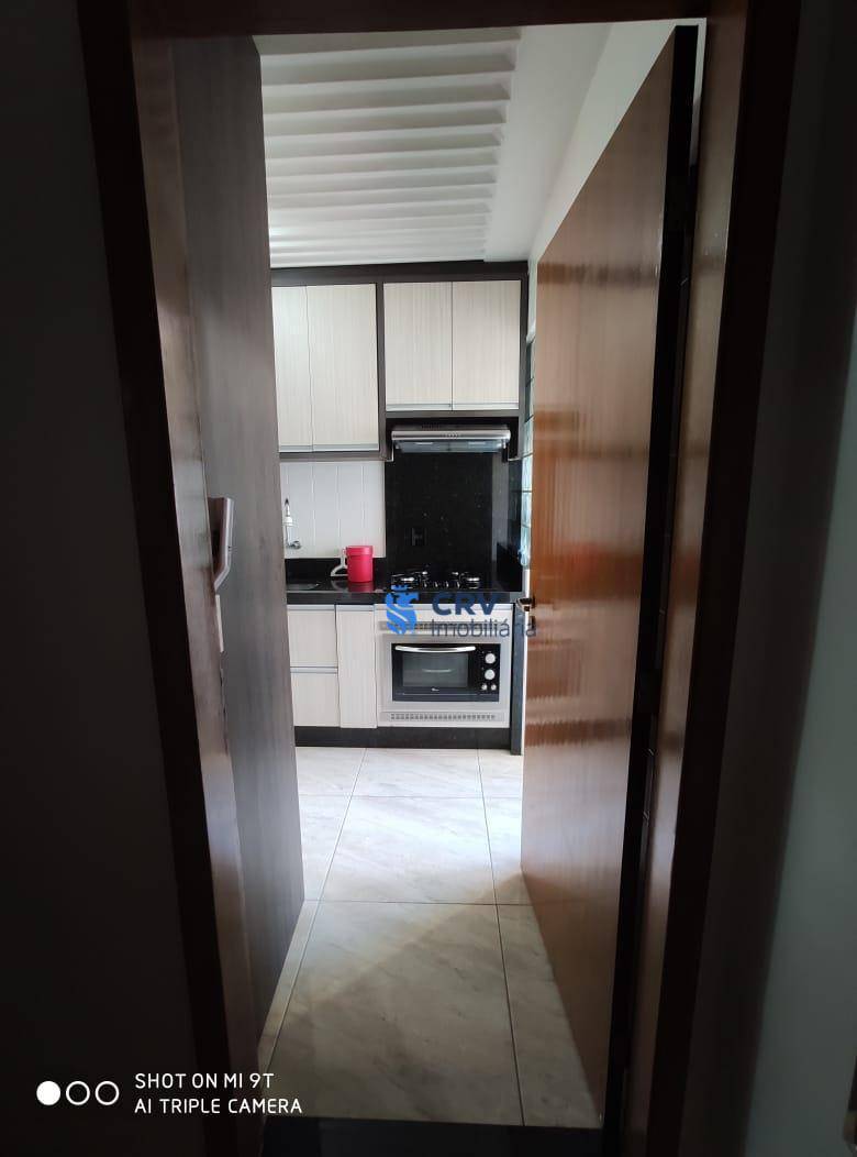 Apartamento à venda com 3 quartos, 64m² - Foto 11