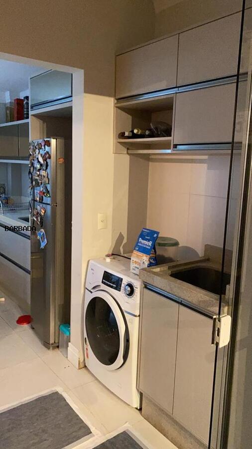 Sobrado para alugar com 2 quartos, 100m² - Foto 2