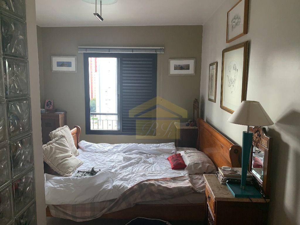 Apartamento à venda com 3 quartos, 130m² - Foto 16