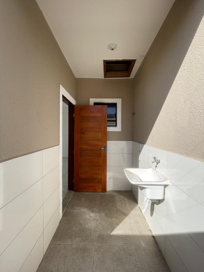 Casa à venda com 2 quartos, 220m² - Foto 13