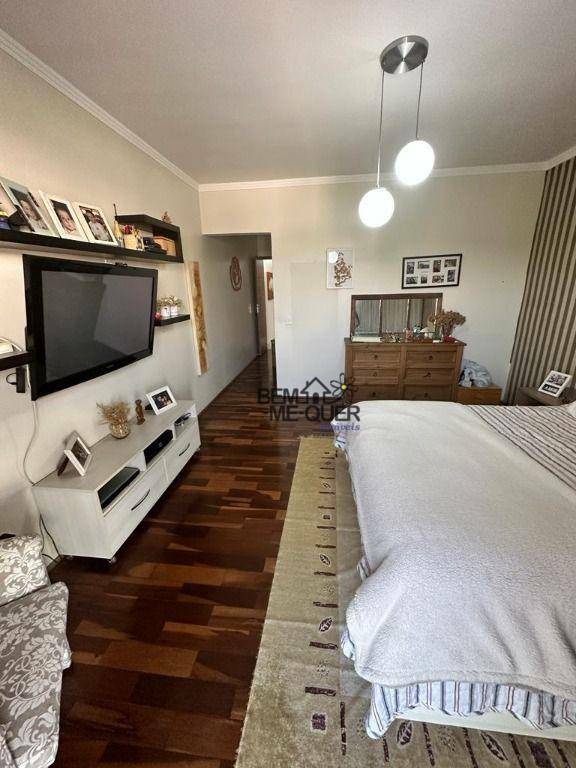 Sobrado à venda com 4 quartos, 241m² - Foto 41