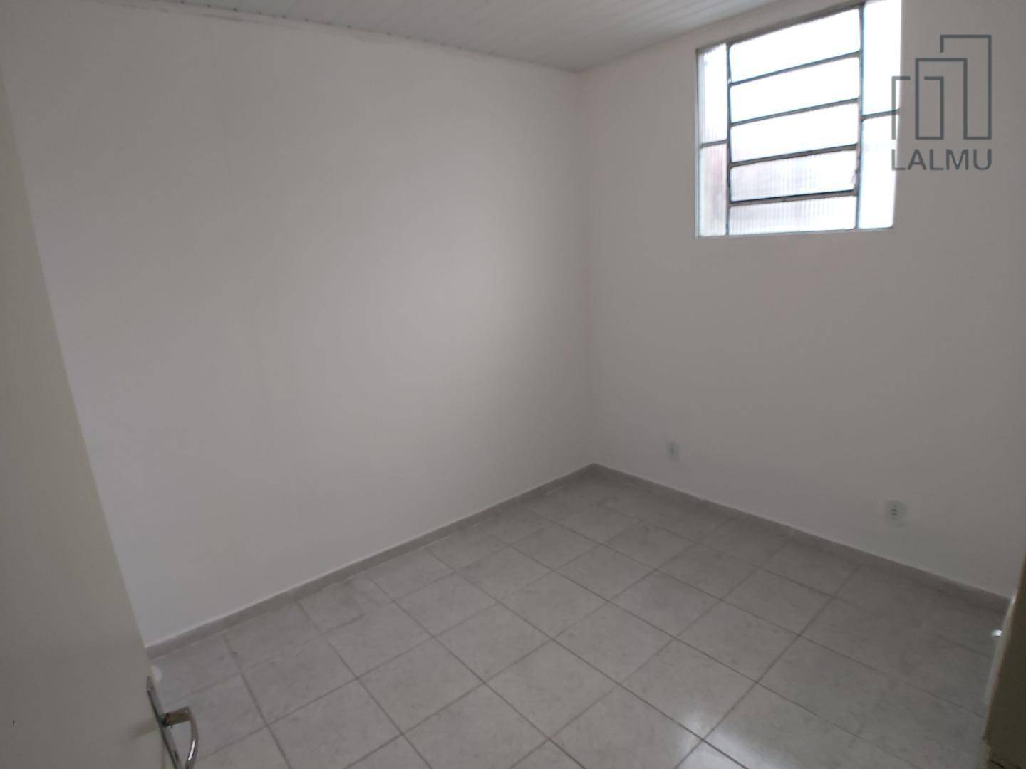 Casa de Condomínio para alugar com 1 quarto, 35m² - Foto 16