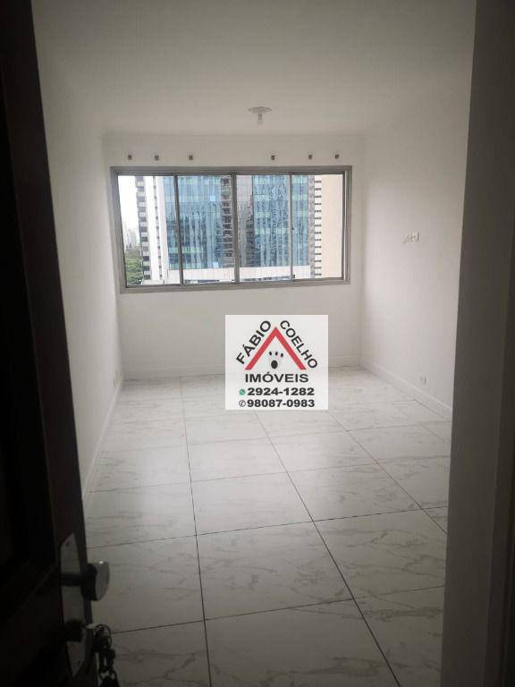 Apartamento à venda com 2 quartos, 75m² - Foto 9