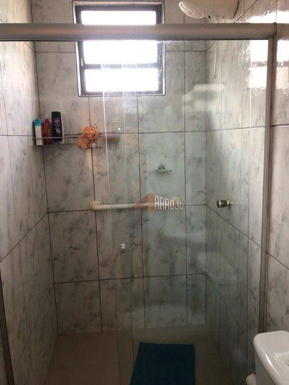 Sobrado à venda com 3 quartos, 219m² - Foto 7