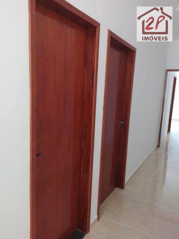 Casa à venda com 2 quartos, 60m² - Foto 7