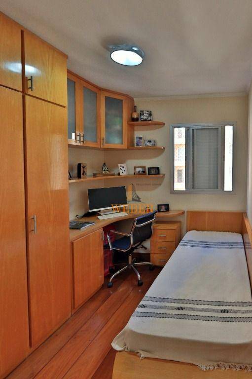 Apartamento à venda com 3 quartos, 82m² - Foto 25