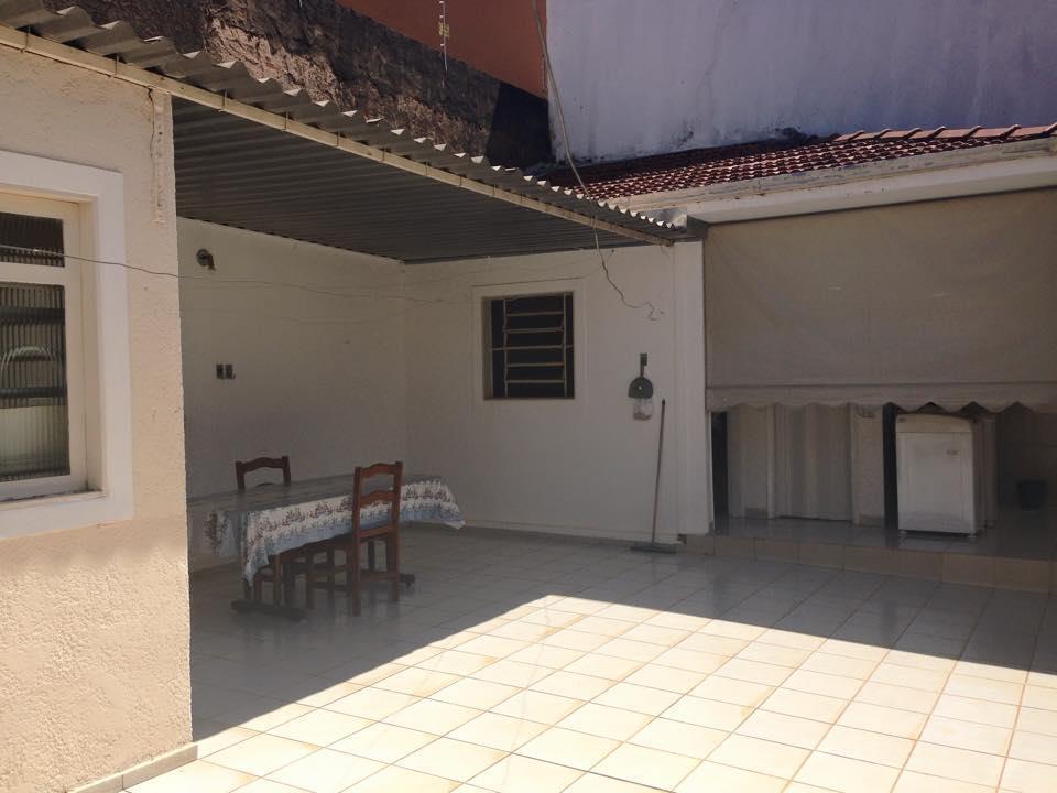 Casa à venda com 6 quartos, 180m² - Foto 5