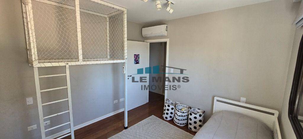 Apartamento à venda com 4 quartos, 140m² - Foto 24