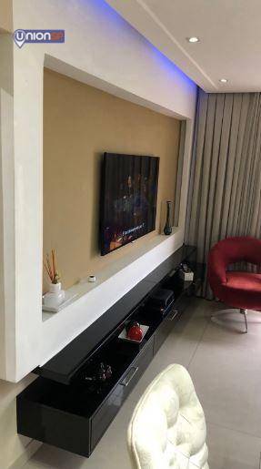 Apartamento à venda com 2 quartos, 69m² - Foto 3