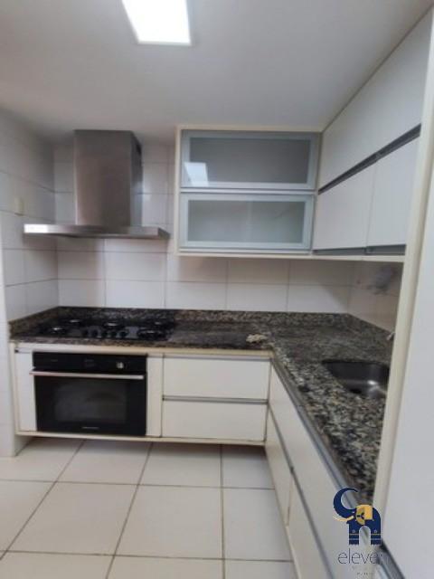 Apartamento à venda com 4 quartos, 153m² - Foto 14