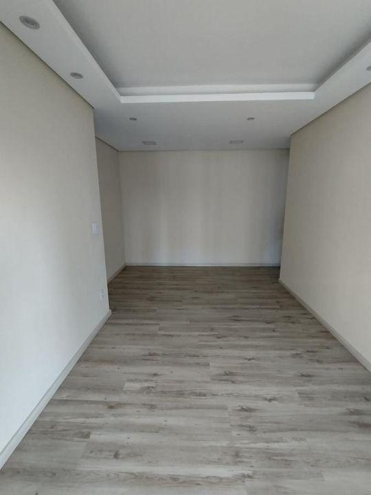 Apartamento à venda com 2 quartos, 64m² - Foto 4