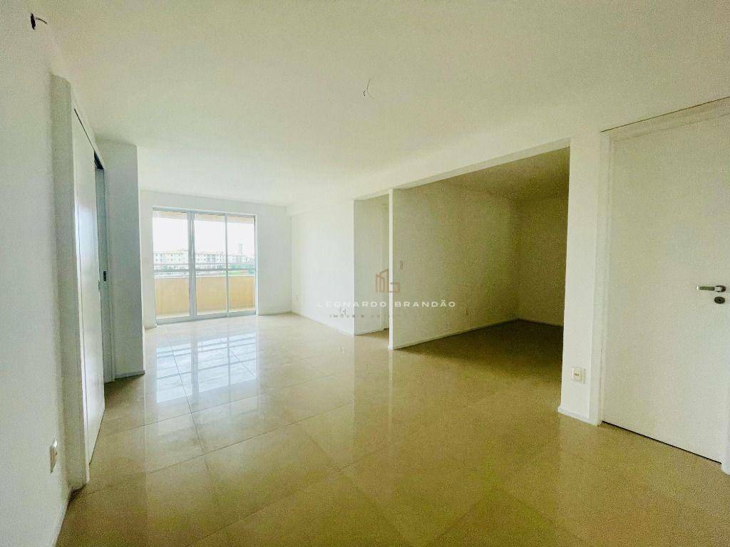 Apartamento à venda com 3 quartos, 91m² - Foto 7