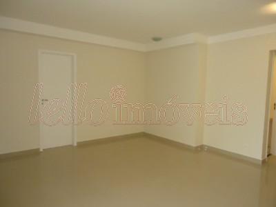 Apartamento para alugar com 3 quartos, 106m² - Foto 2