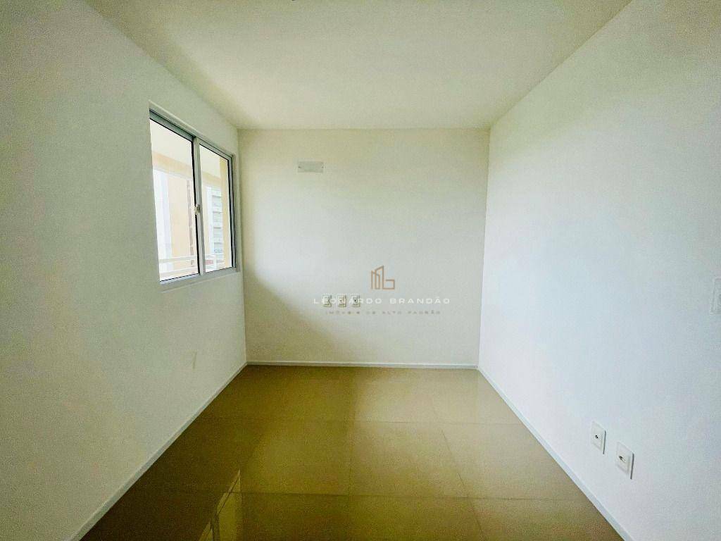 Apartamento à venda com 3 quartos, 91m² - Foto 14