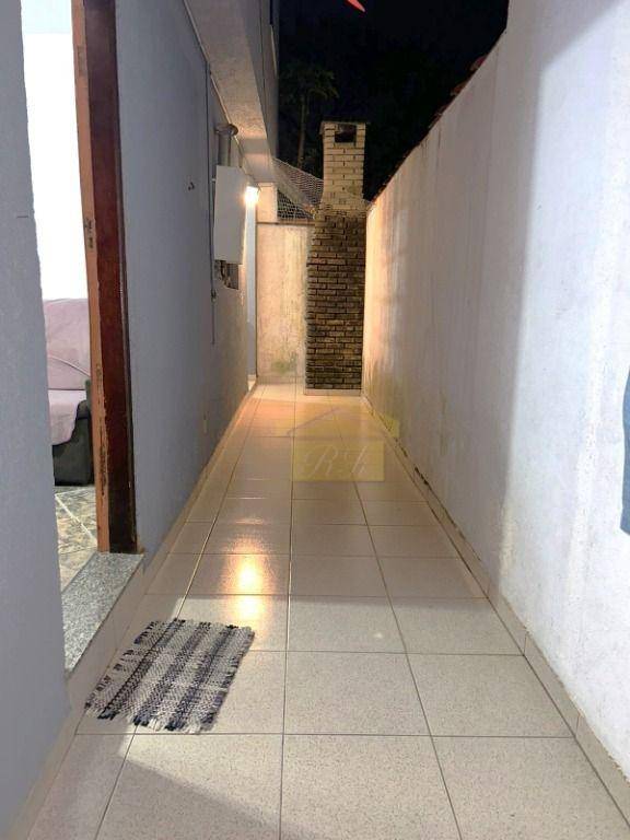 Sobrado à venda com 3 quartos, 90m² - Foto 15