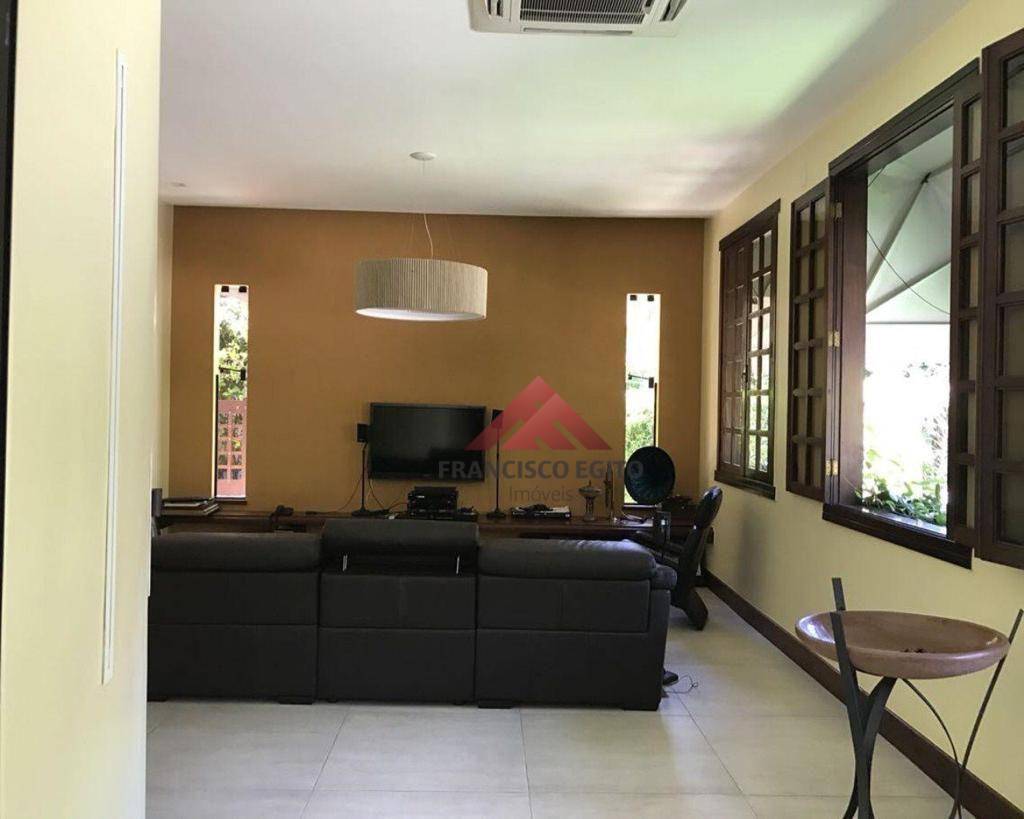 Casa de Condomínio à venda com 3 quartos, 417m² - Foto 7