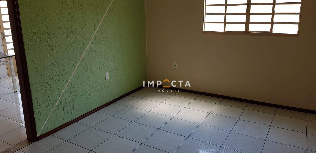 Casa à venda com 3 quartos, 166m² - Foto 12