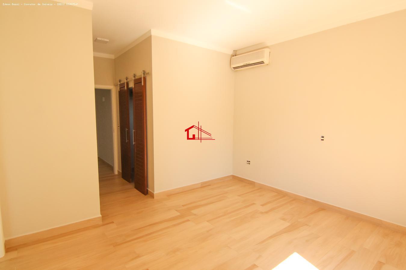 Casa de Condomínio à venda com 4 quartos, 359m² - Foto 19