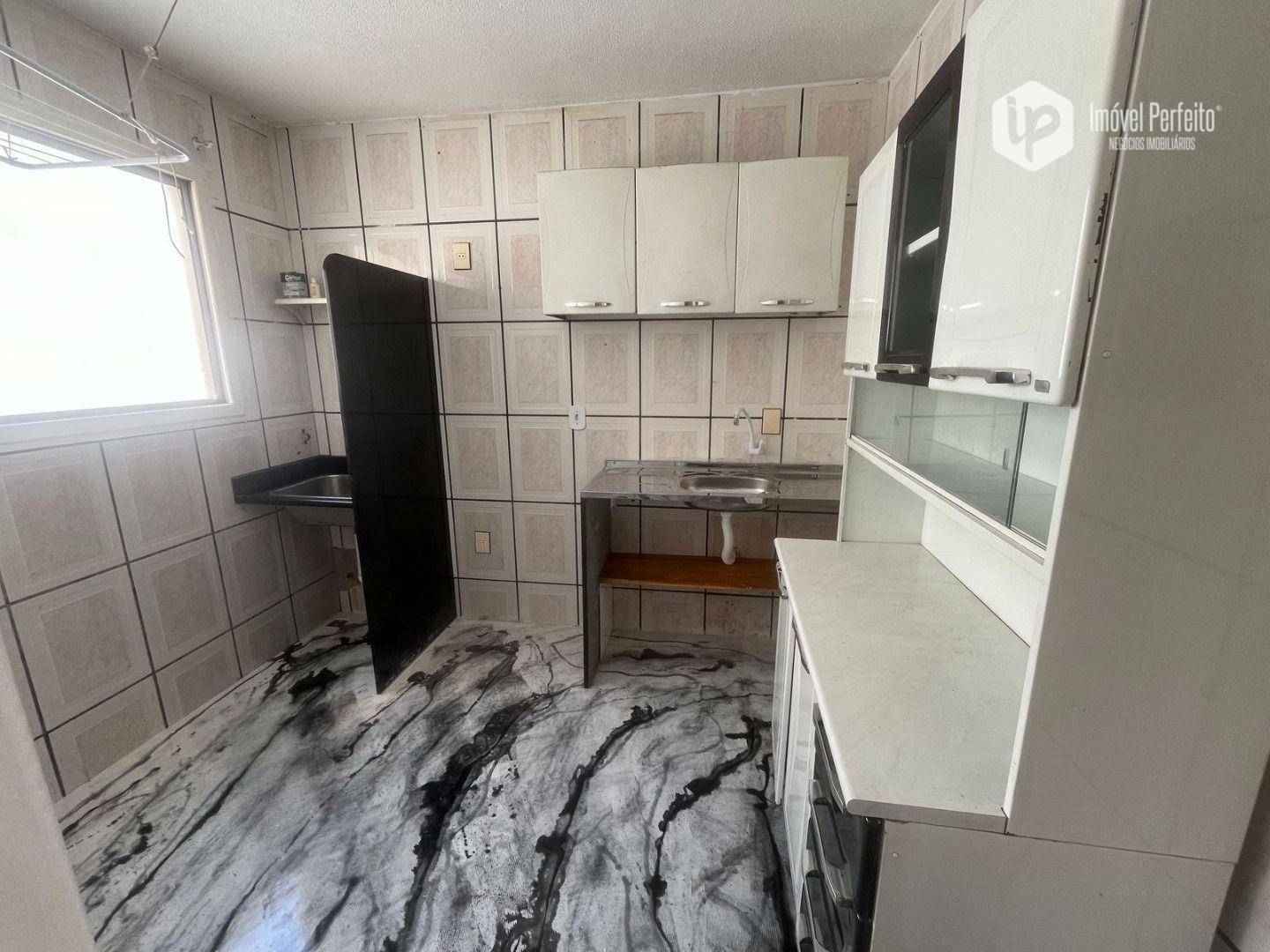 Apartamento para alugar com 2 quartos, 60m² - Foto 9