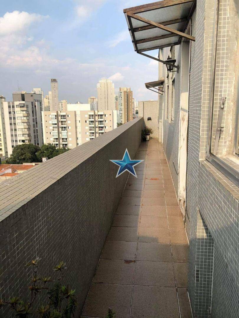 Apartamento à venda com 3 quartos, 200m² - Foto 30