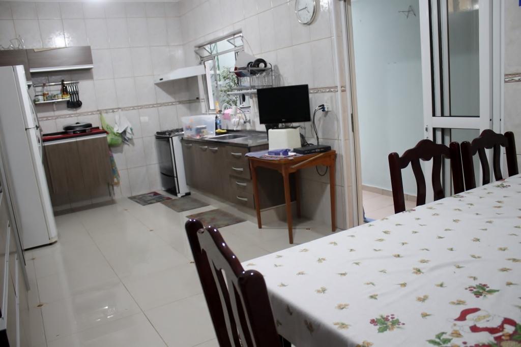 Sobrado à venda com 3 quartos, 200m² - Foto 21