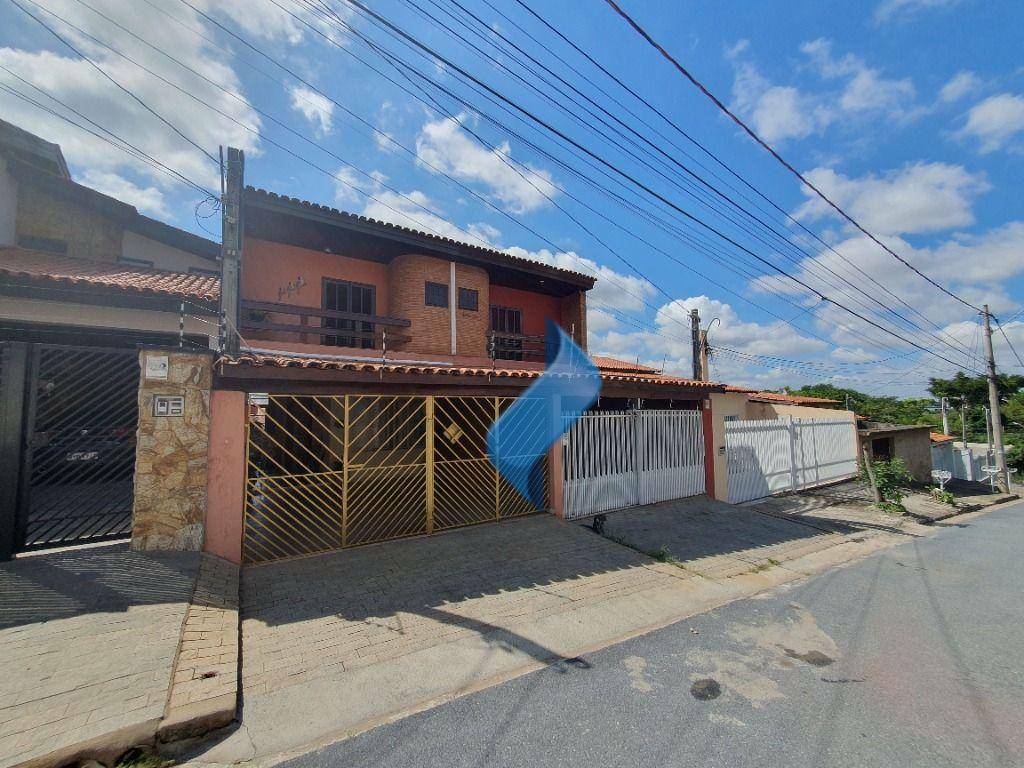 Casa à venda com 3 quartos, 145m² - Foto 1