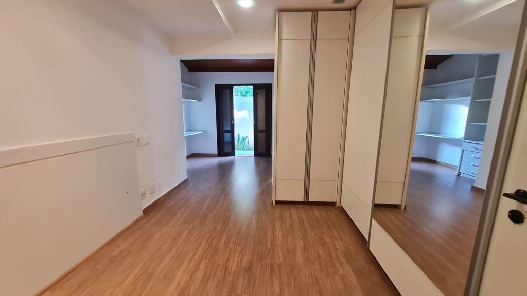 Casa de Condomínio à venda com 4 quartos, 455m² - Foto 54