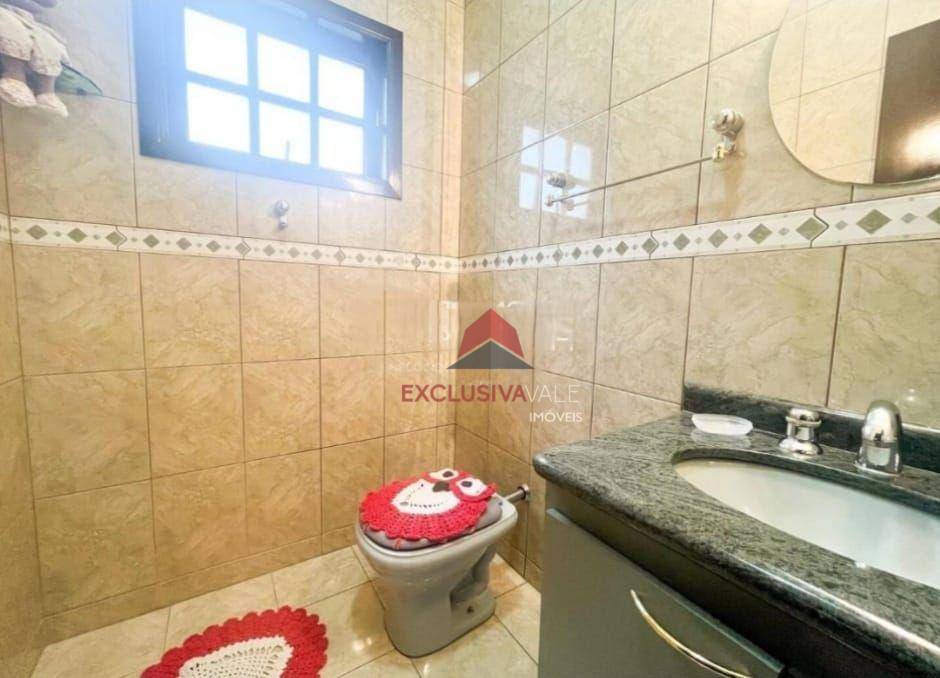 Casa à venda com 4 quartos, 135m² - Foto 11
