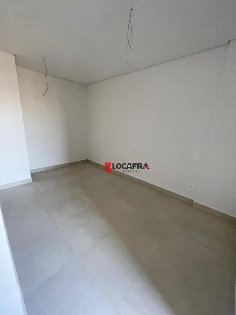 Apartamento à venda com 2 quartos, 78m² - Foto 22